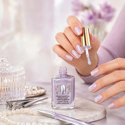 📢📢Last Day: 60% OFF🔥⏰Lilac Glossy Mirror Nail Strengthener